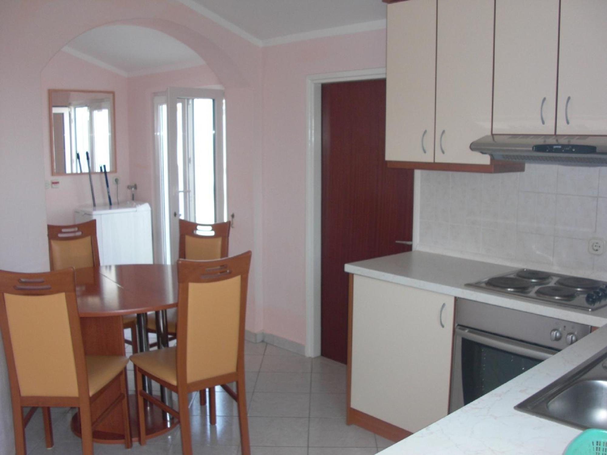 Dinastija Apartment *